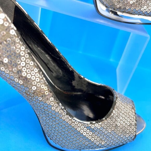 NWT NINE WEST METALLIC SILVER HEEL SEQUIN OPEN TOE HEELS - 7 - Picture 5 of 16